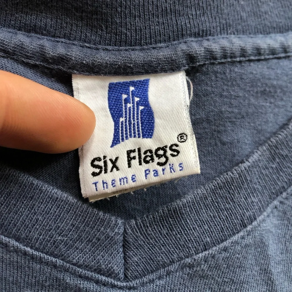Vintage Six Flags Tee Shirt